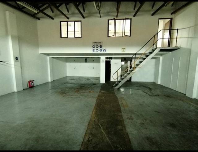 INDUSTRIAL FOR SALE IN ALTON